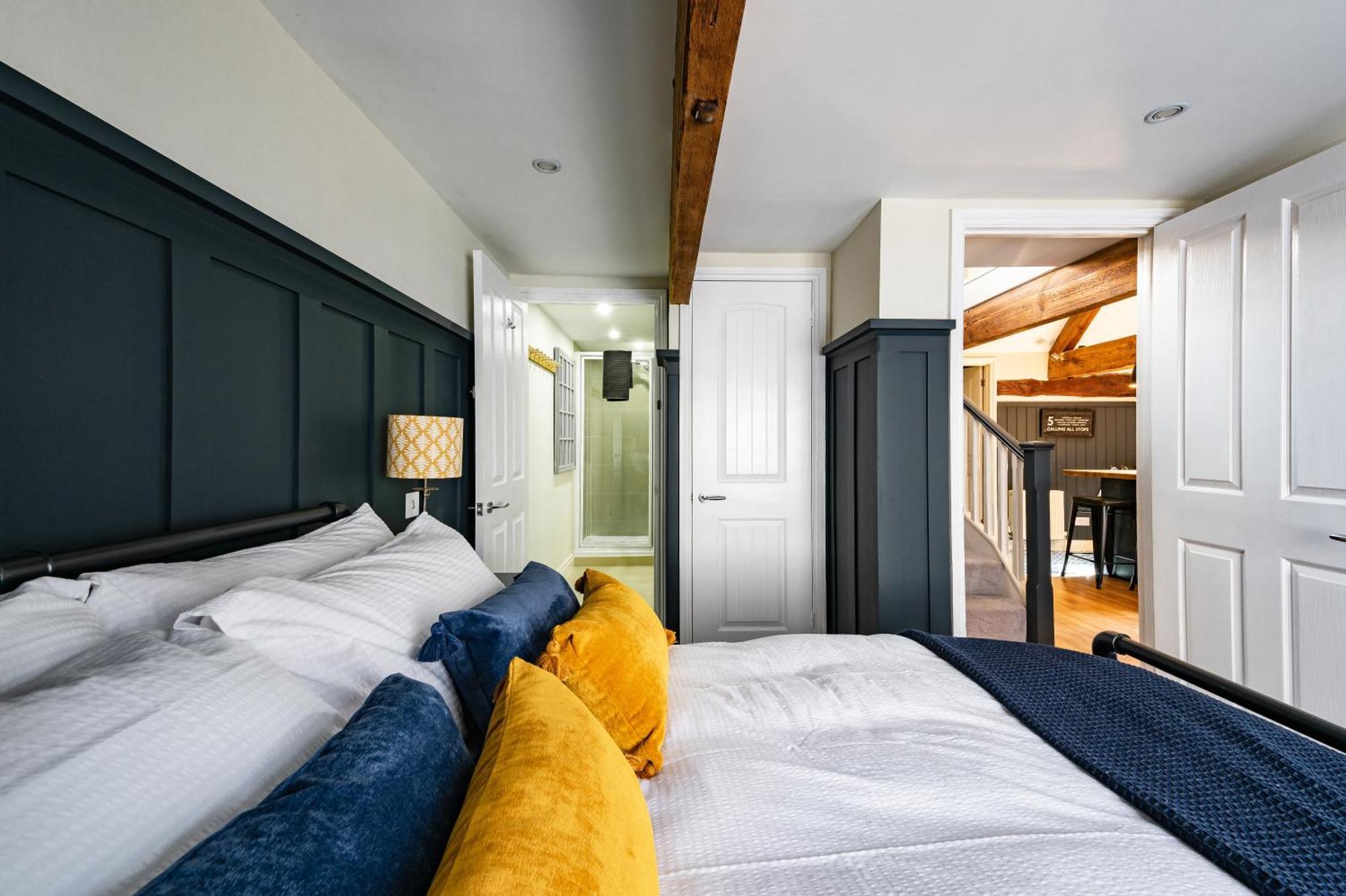 Luxury Town Centre Loft Apartment In Converted Granary Stamford Zewnętrze zdjęcie