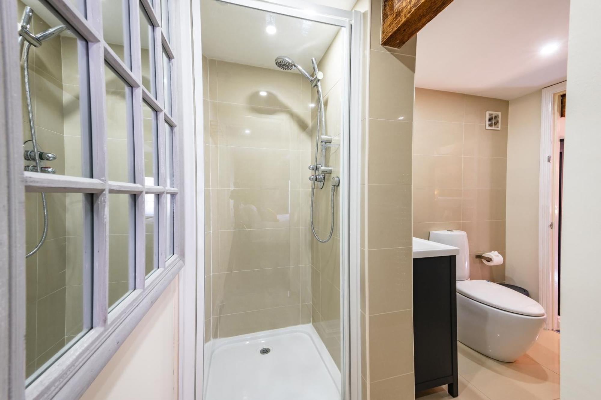 Luxury Town Centre Loft Apartment In Converted Granary Stamford Zewnętrze zdjęcie